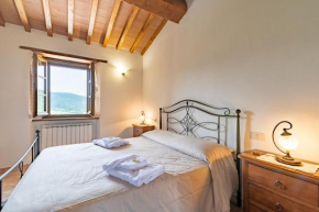 Pugnano Alto -appartamento Castagna Lisciano Niccone